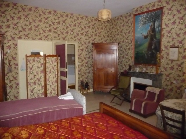 Nice House in Good Town Location - 2