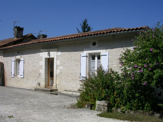 Rrenovated old house - 2