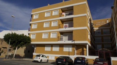 Resale · Apartment · Spain · Costa Bl..