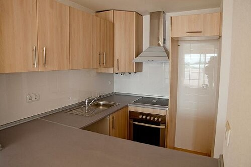 * MUST BE SEEN! 3 BED 2 BATH GOLF.. - 2