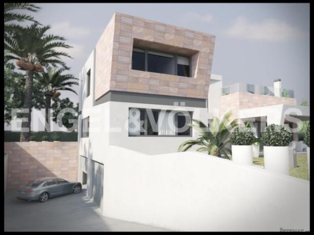 Sunny and bright villa - 2