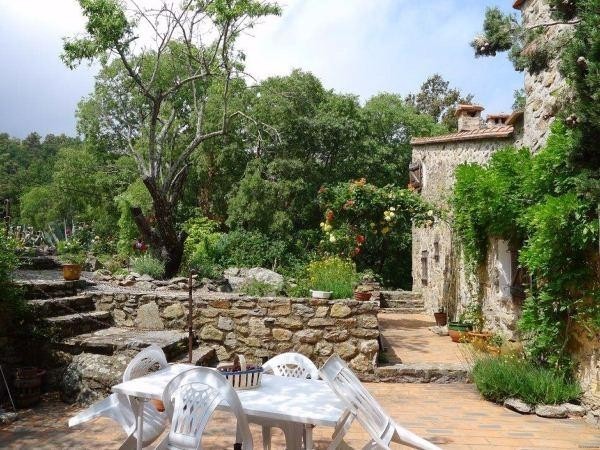 Magnificent Property With Land And.. - 2