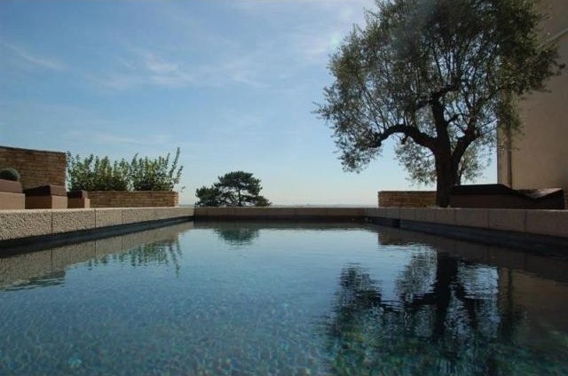 6 bedroom Character For Sale: 69350 LYON - 2