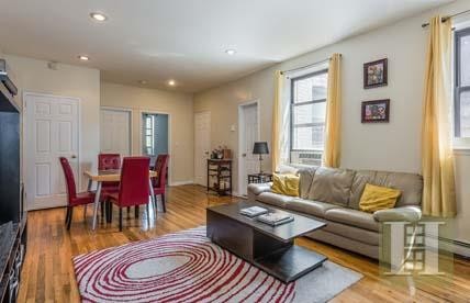 2 bedroom Apartment For Sale: 1208..
