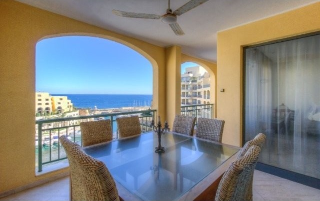 Excellently Finished Apartment