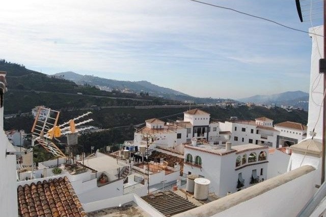 Town House for Sale in Competa, Competa..