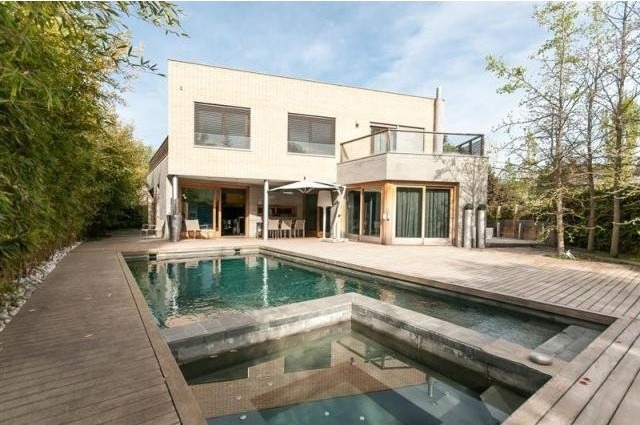 6 bedroom Detached House For Sale:.. - 2