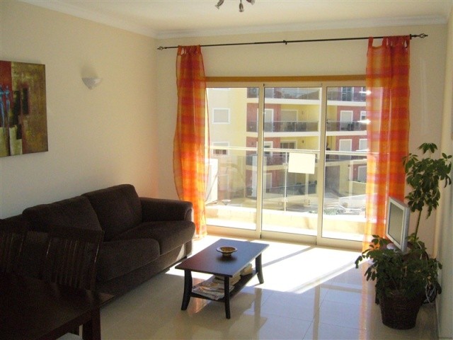 ONE BEDROOM APARTMENT ON THE THRID FLOOR - 2
