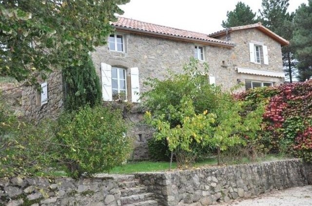 8 bedroom House For Sale: 07300 TOURNON..