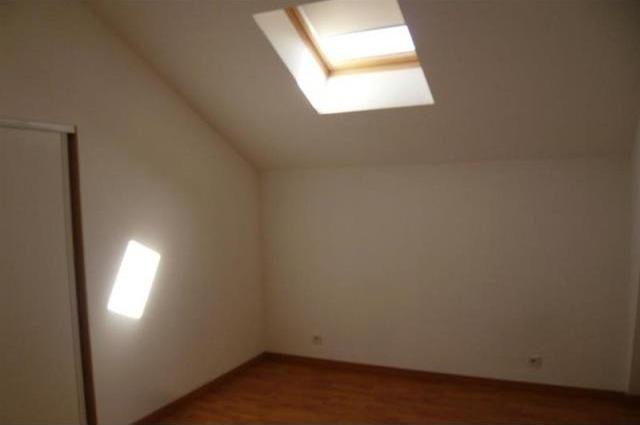 5 bedroom Flat For Sale: 86360 MONTAMISÉ - 2