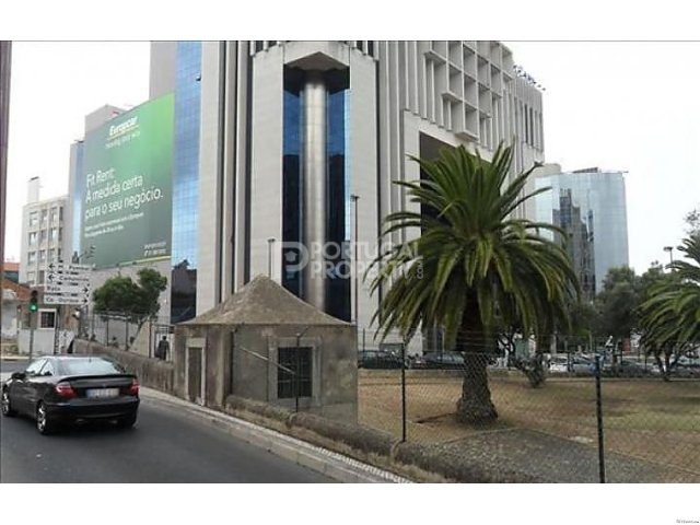 Charming 4 Bedroom Apartment - Bank.. - 2