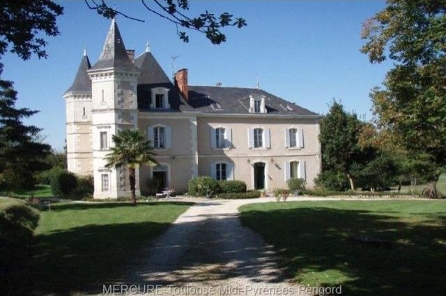 12 bedroom Castle For Sale: 24000.. - 2