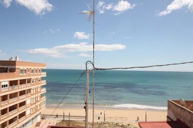 Apartment Right By The Beach