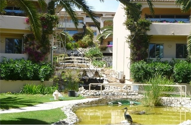 Luxury 2 Bed Apartment a Few Steps From.. - 2