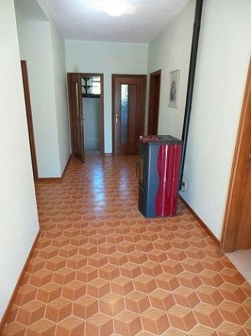 Large detached habitable property in a.. - 2