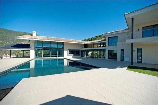 7 bedroom Detached Villa For Sale:.. - 2