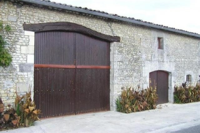 3 bedroom House For Sale: 17210 A 20.. - 2