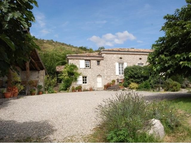 Beautifully Renovated Stone Property In.. - 2