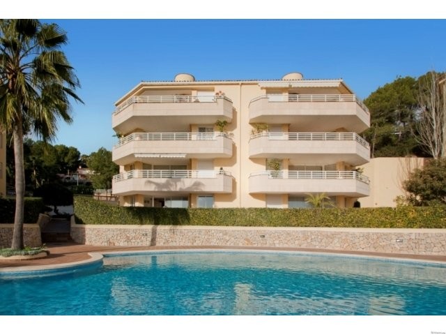4 Bed Apartment with sea views in..