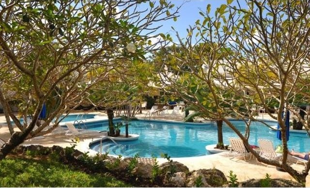 3 bedroom Property For Sale: Royal..