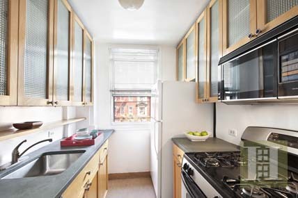 2 bedroom Apartment For Sale: 61 JANE.. - 2
