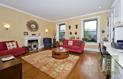 2 bedroom Apartment For Sale: 120 EAST..