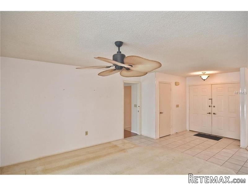 4 bedroom House For Sale: 1073 Derian.. - 2