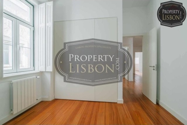 4 Bedrooms - Apartment - LISBON - For..