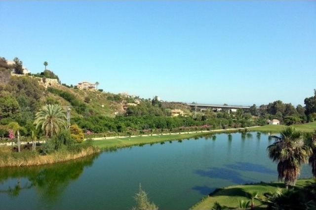 Fantastic Front line Golf Garden..