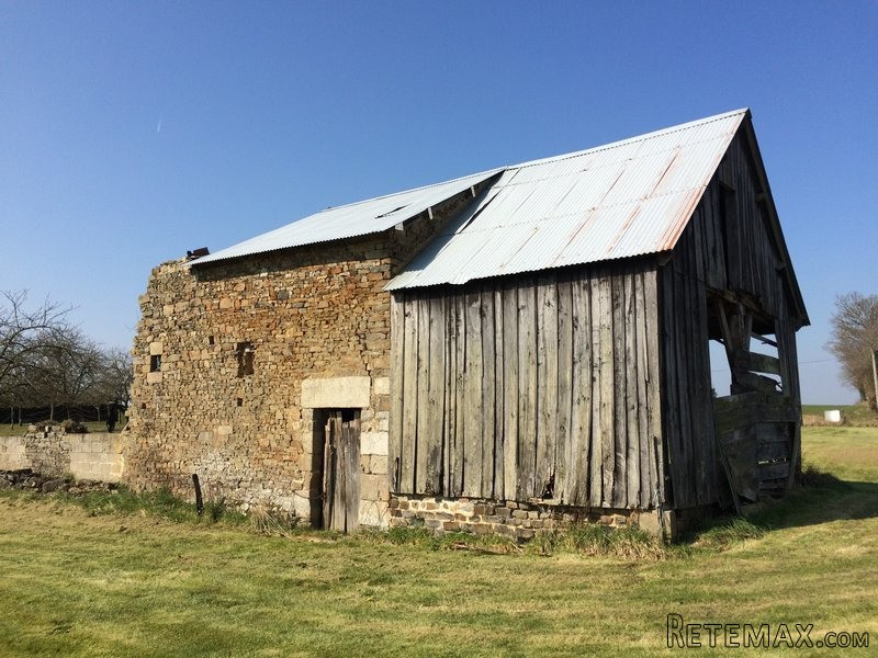 Barn on Building Land