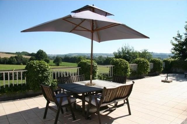 4 Bedroom Farm House For Sale - 2
