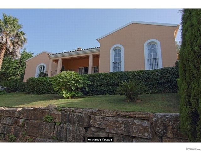 Villa for sale in Sotogrande, San..
