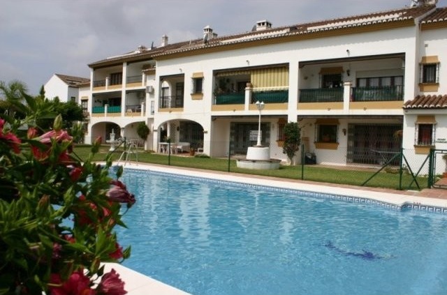 Apartment - West facing, 2bed, 2bath..