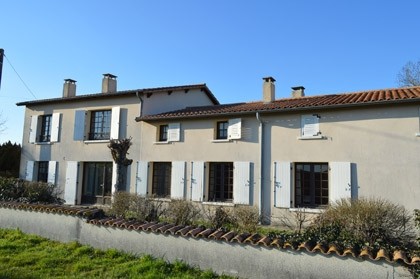 Huge country property with 1.8 hectares..