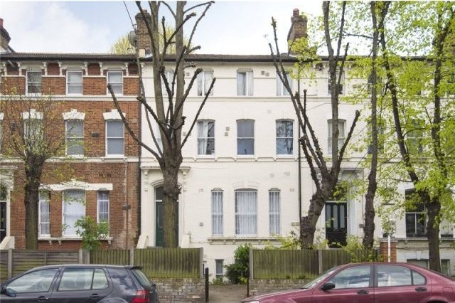 Kenninghall Road, E5