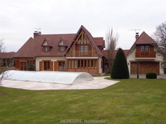 4 bedroom Villa For Sale: 76170..