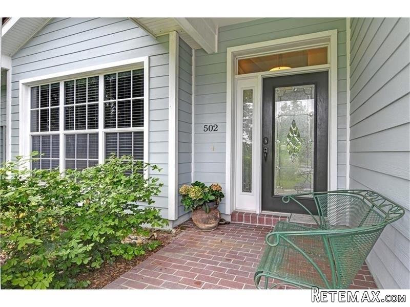 3 bedroom House For Sale: 502 Fox Run.. - 2