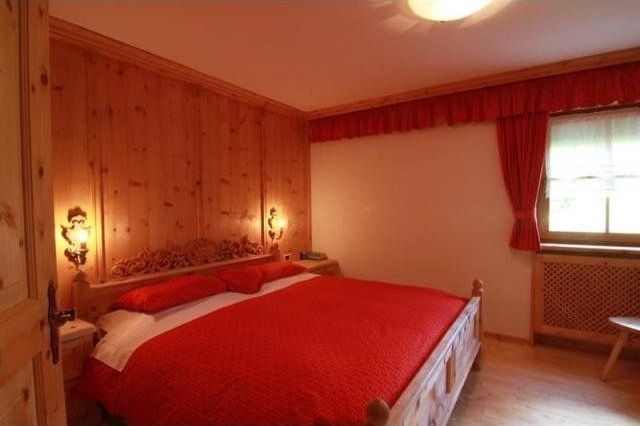 2 bedroom Apartment For Sale: Strada.. - 2