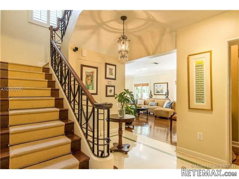 5 bedroom House For Sale: 2727 Hilola St - 2