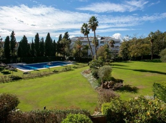 Magnificent 4 bedroom flat in the..