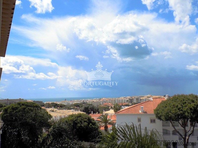 T2 Apartment Near The Beach In Olhos De..