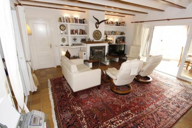 4 Bedrooms - Villa - Alicante - For Sale - 2