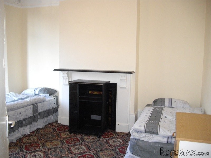Double room, Zone 3, Leytonstone