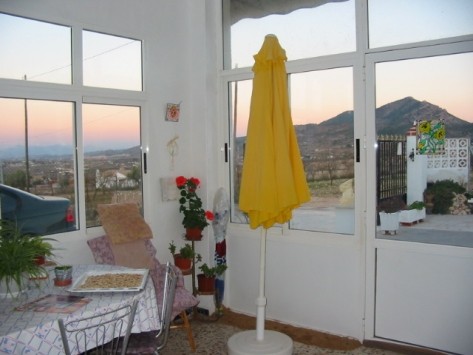 Villa Hondon de los Frailes, JS 204 - 2