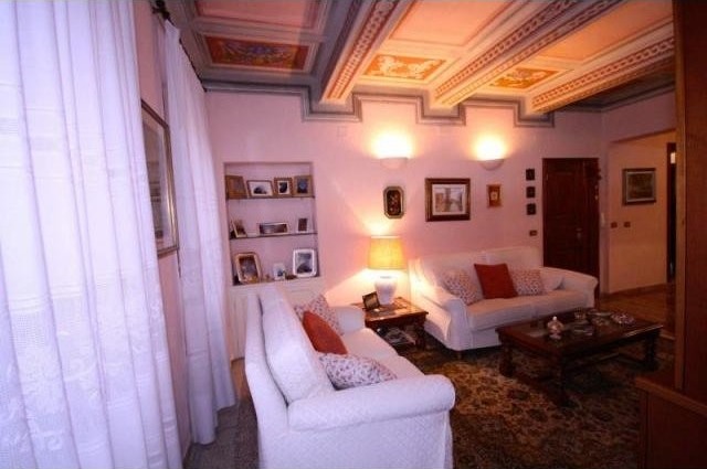 1 Bedroom - Apartment - For Sale
