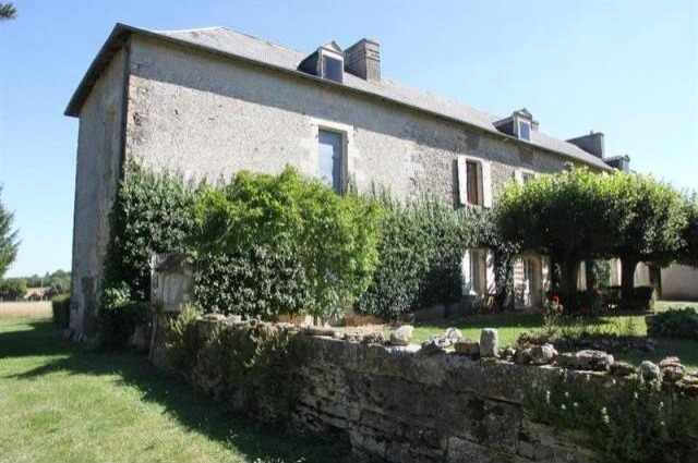 5 bedroom Character For Sale: 86170 10.. - 2