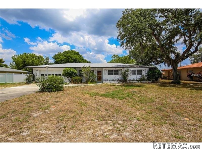 3 bedroom House For Sale: 7361 Starfish..