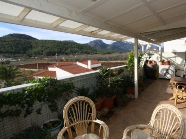 2 Bedrooms - Property - Alicante - For..