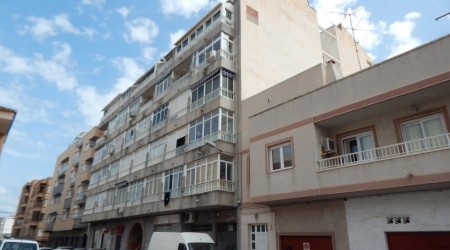 Resale · Apartment · Spain · Costa Bl..