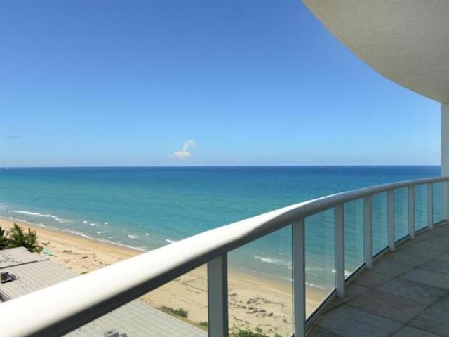 2 bedroom Residence For Sale: Singer..